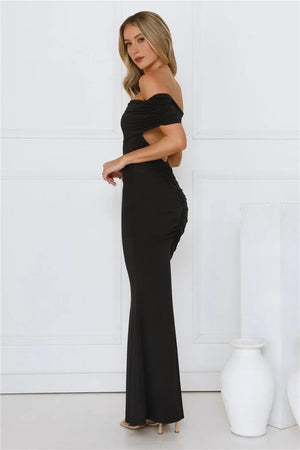 Vibe On Point Off Shoulder Maxi Dress Black