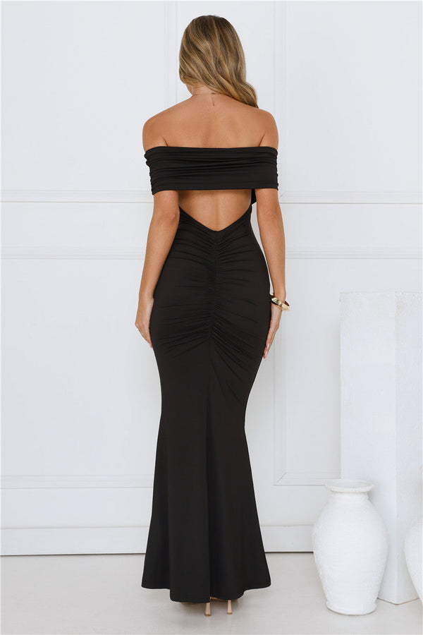 Vibe On Point Off Shoulder Maxi Dress Black